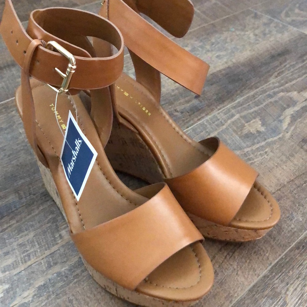 Brown Wedges